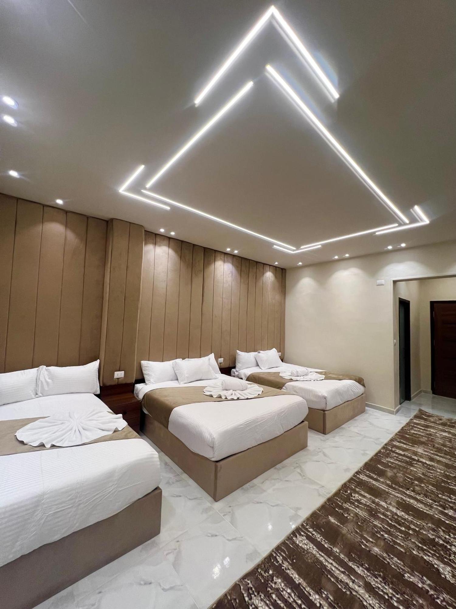New Glamour Pyramids Hotel Kafret el-Gabal