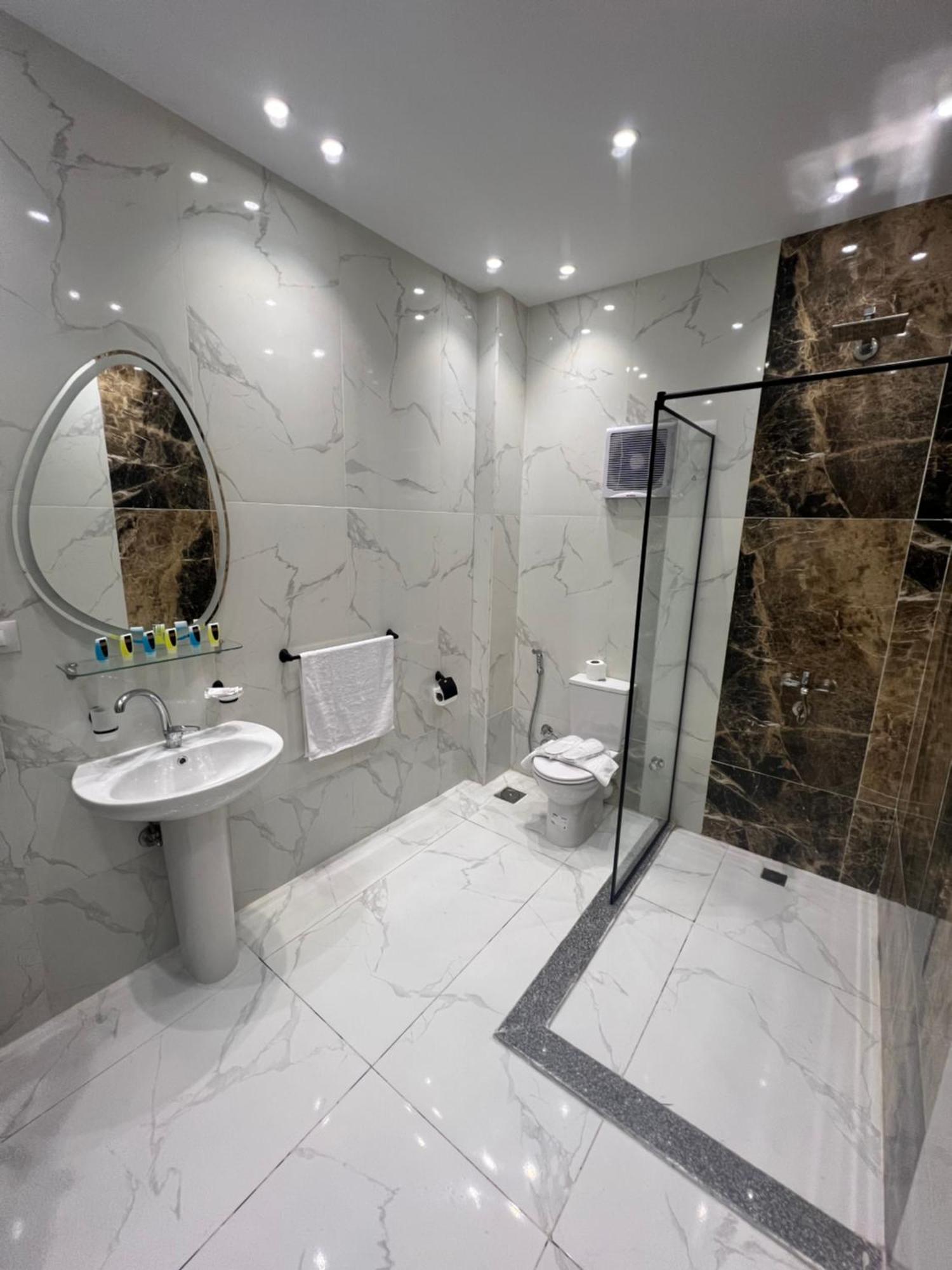 Hotel New Glamour Pyramids Kafret el-Gabal