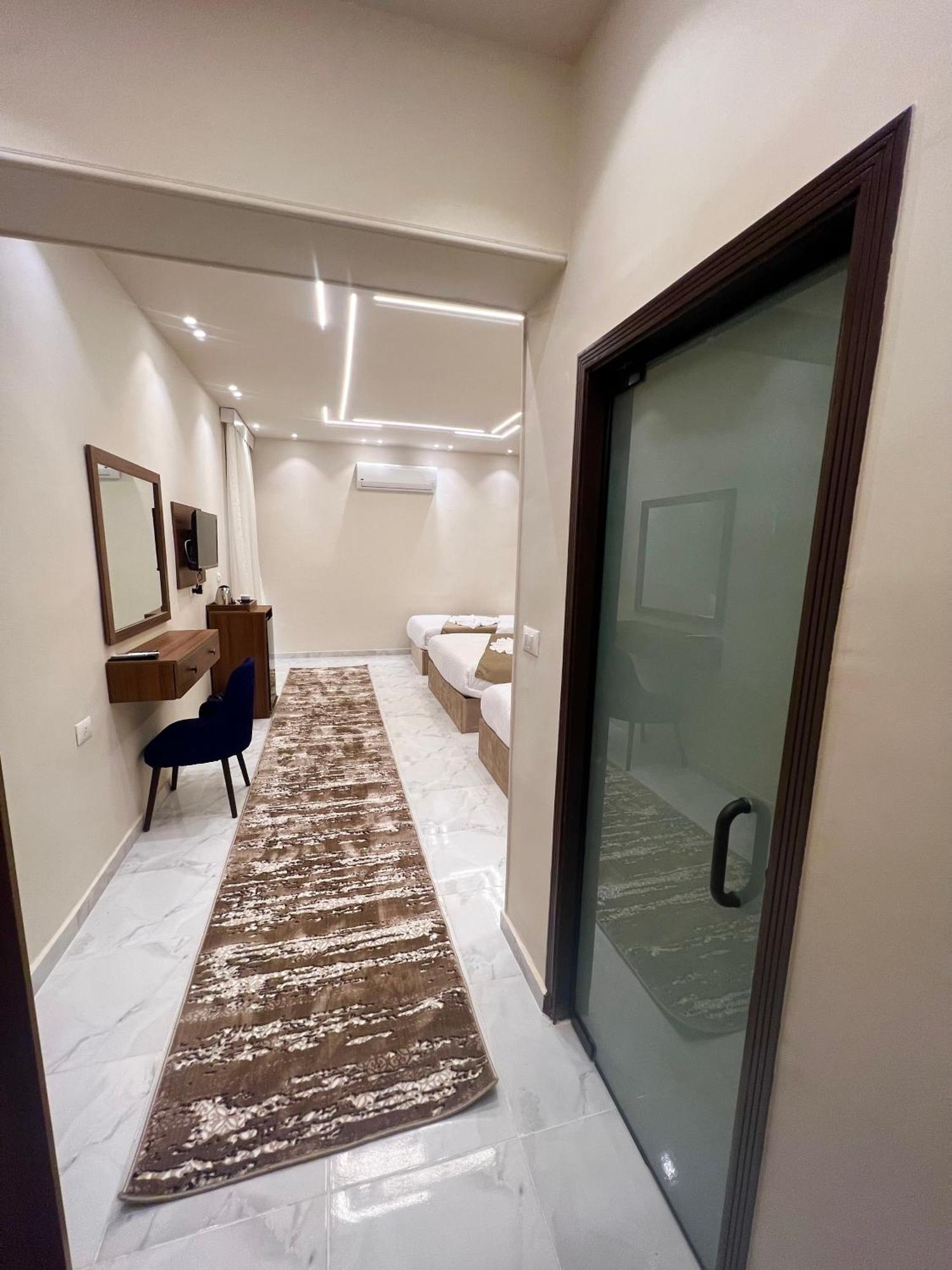 Hotel New Glamour Pyramids 3*