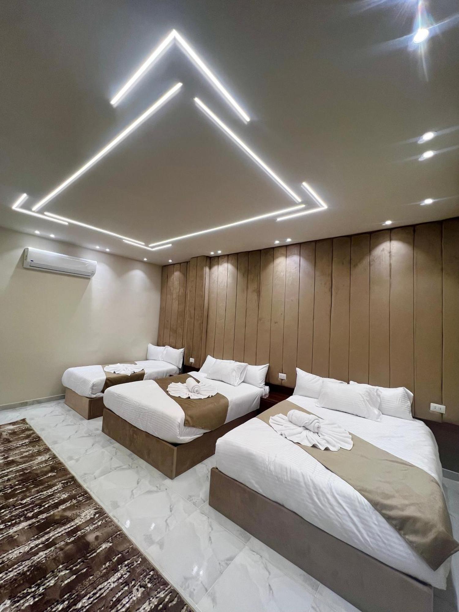 Hotel New Glamour Pyramids 3*